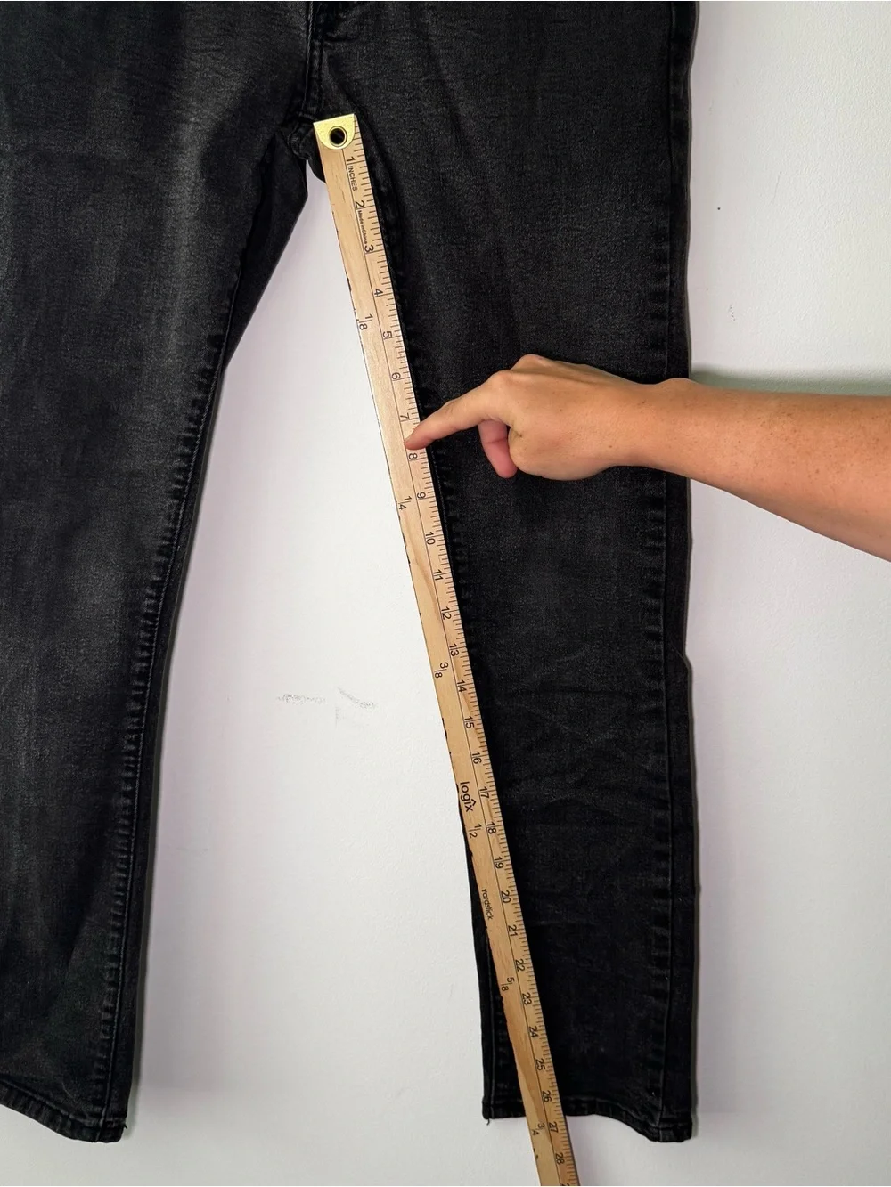 Kenneth Cole Black Skinny Jeans